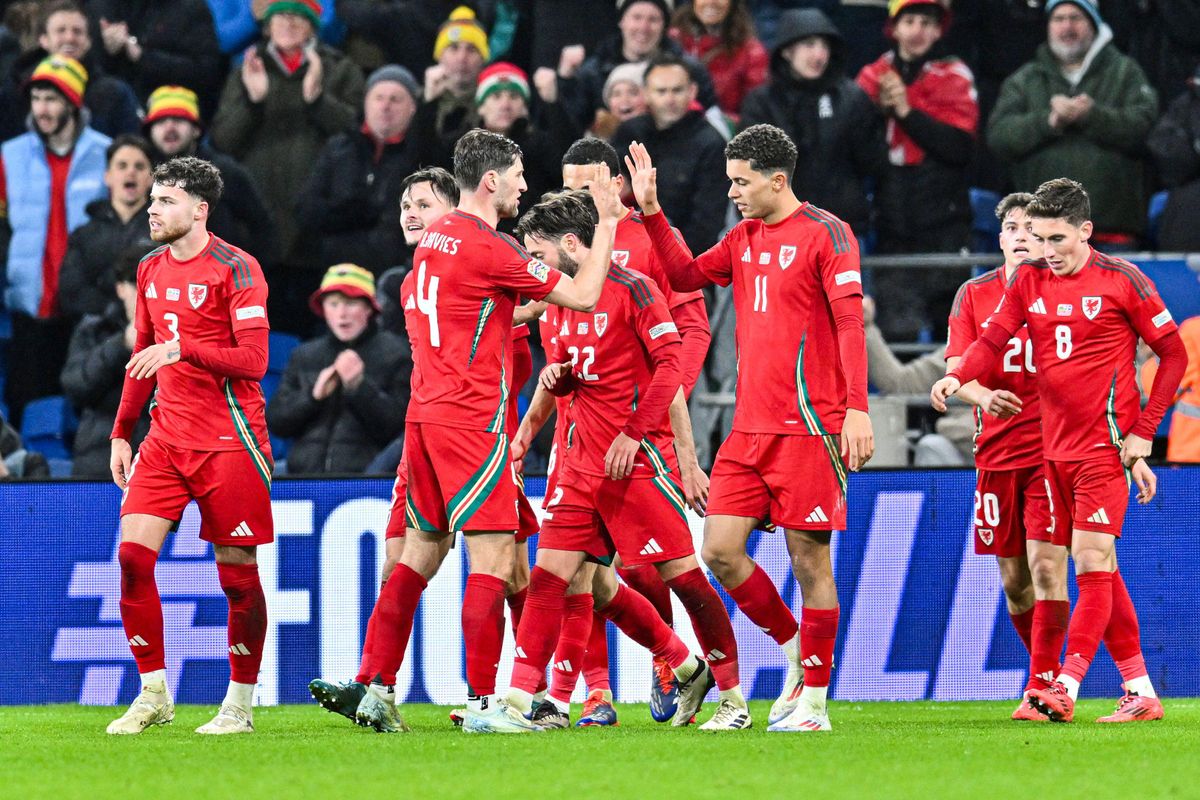 Wales players celebrate a goal against Iceland during the UEFA Nations League match at the Cardiff City Stadium, November 2024