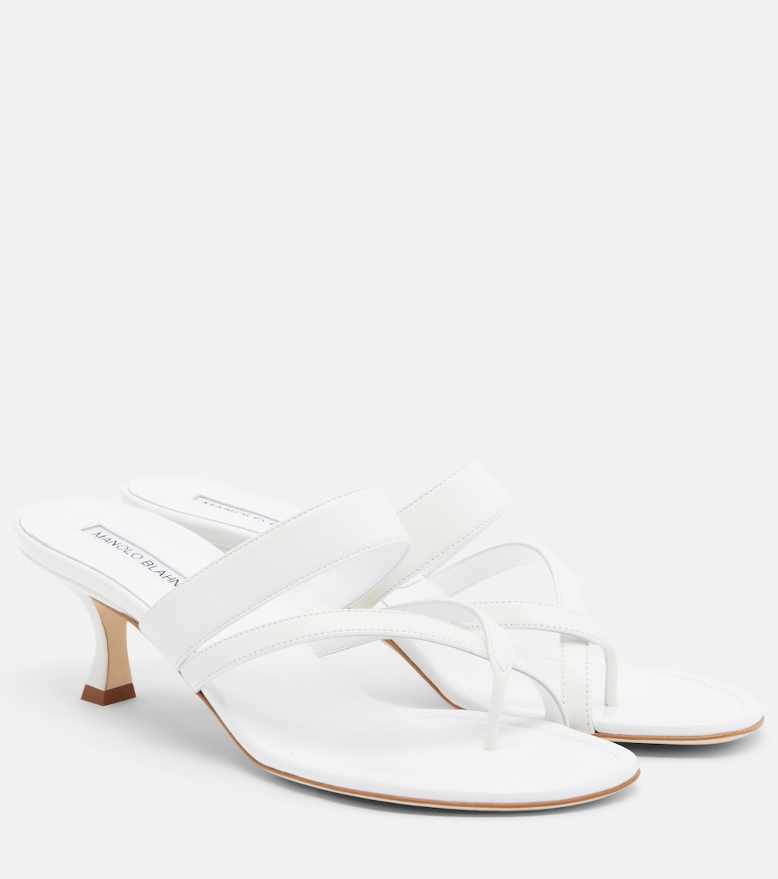 Susa Leather Thong Sandals in White - Manolo Blahnik