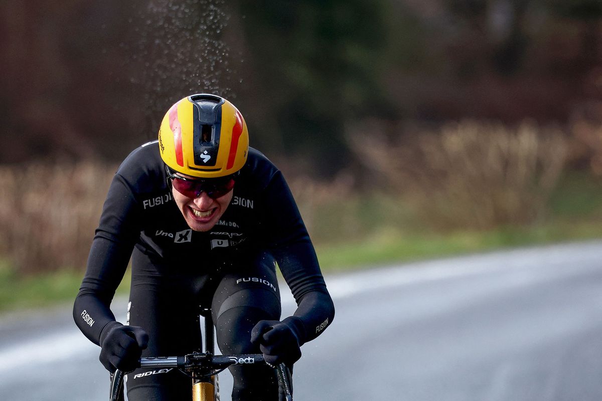 Andreas Leknessund briefly led the racing in the break