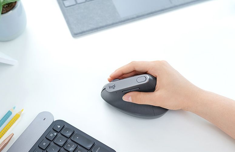 logitech ergonomic mouse