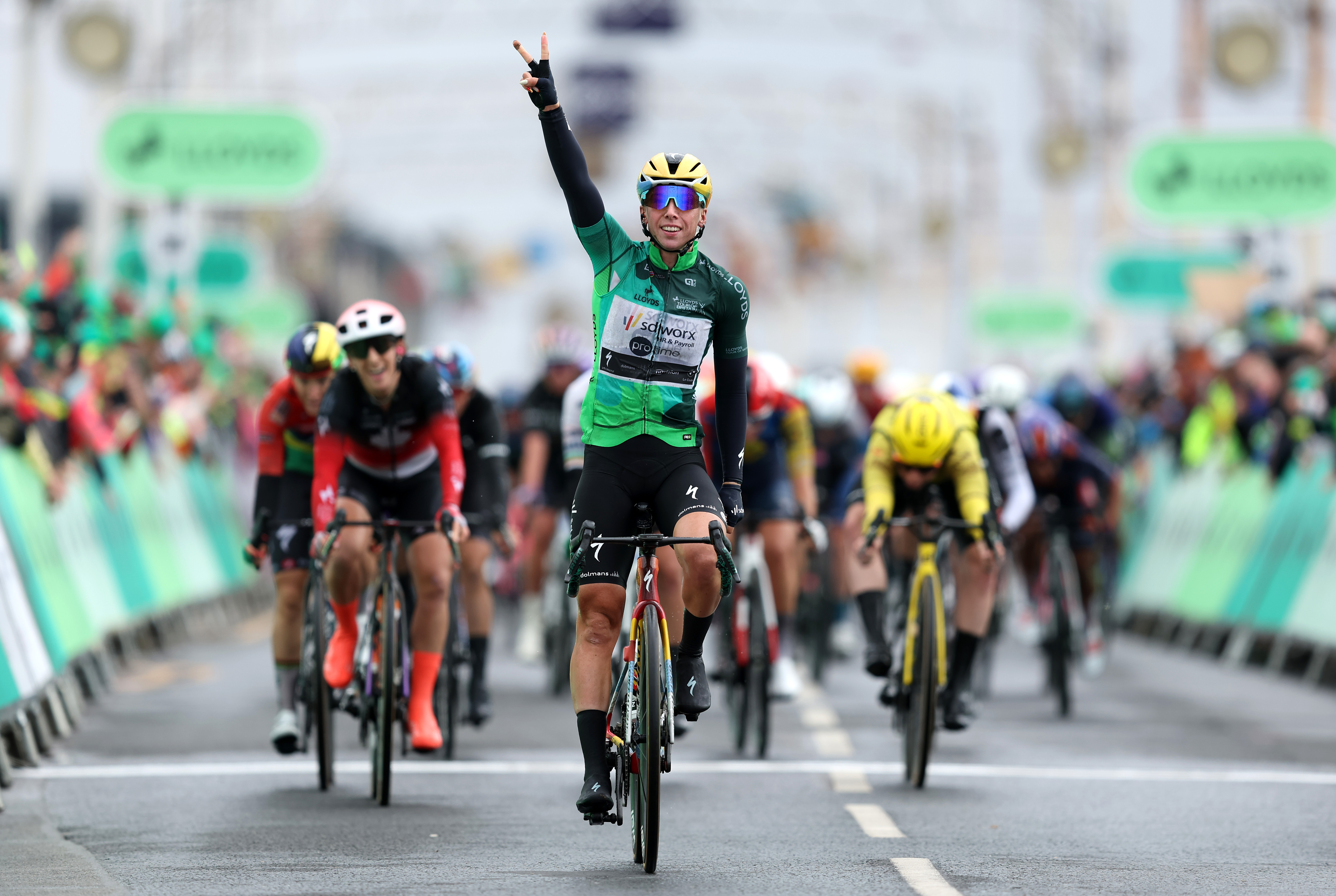 Lorena Wiebes wins stage two of the Tour of Britain Women