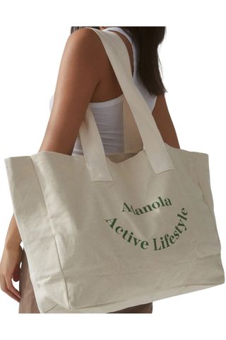 adanola tote bag reading active lifestyle