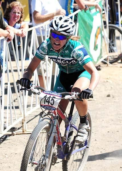 Amy Dombroski (Webcor Builders) sprints to an Under 23 championship