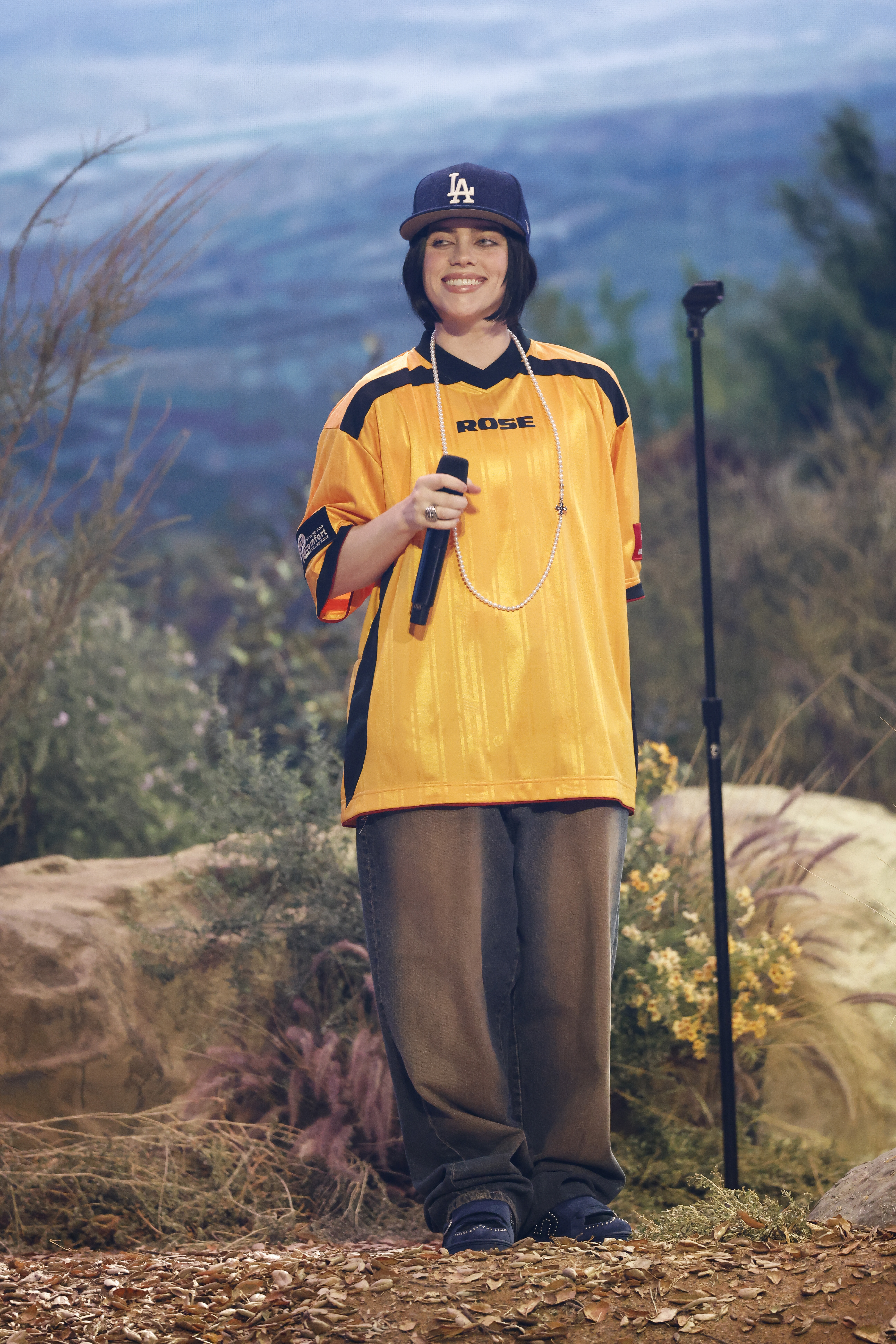 Billie Eilish performed at the Grammys in an oversize jersey
