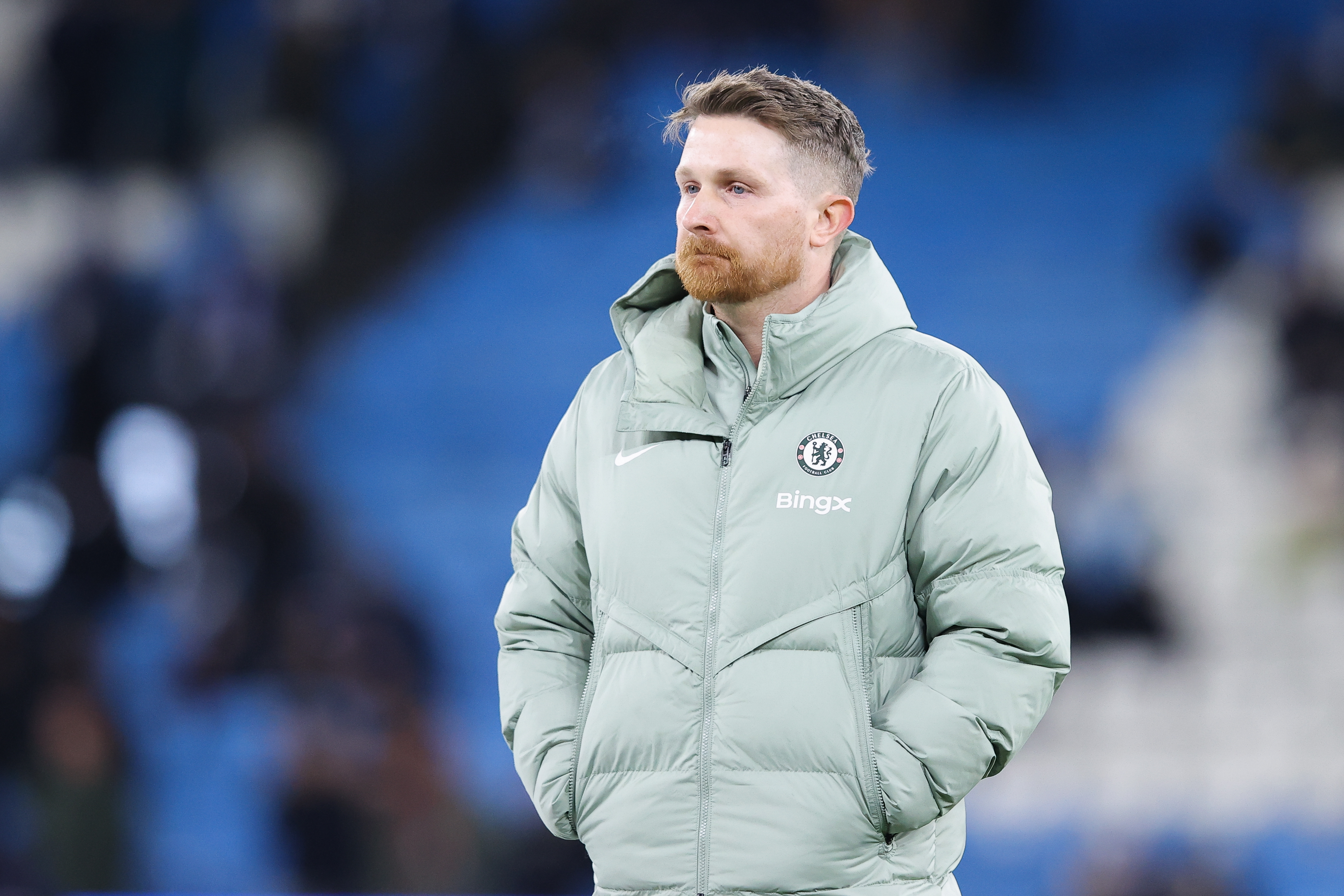 MANCHESTER, ENGLAND - JANUARY 04: Calum McFarlane, interim head coach of Chelsea, during the Premier League match between Manchester City and Chelsea at Etihad Stadium on January 04, 2026 in Manchester, England. (Photo by James Gill - Danehouse/Getty Images)