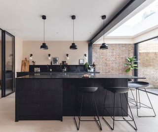 Black and pink kitchen