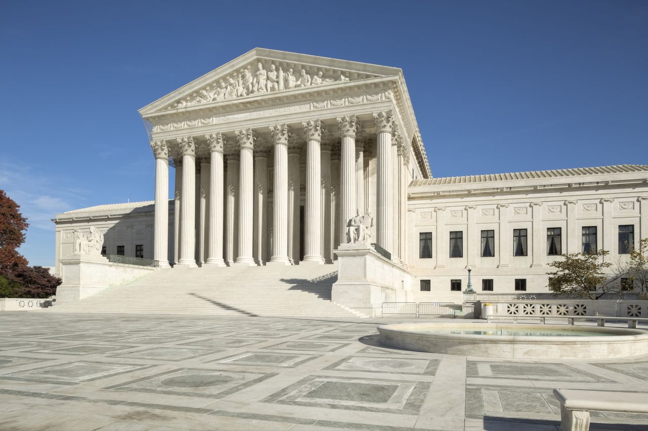 picture of the U.S. Supreme Court buidling