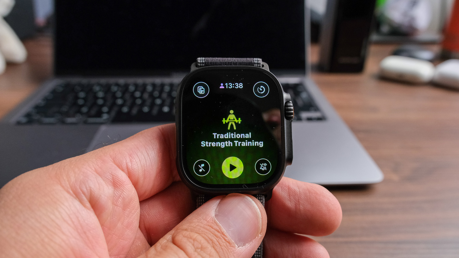 Apple Watch Ultra 3 detail shot