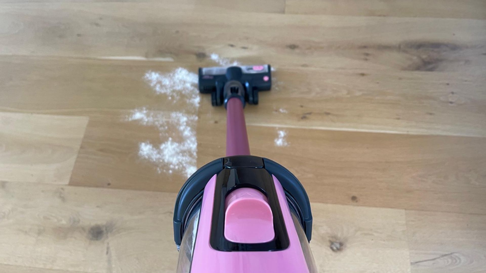 Hetty Quick Cordless Vacuum being tested in my home