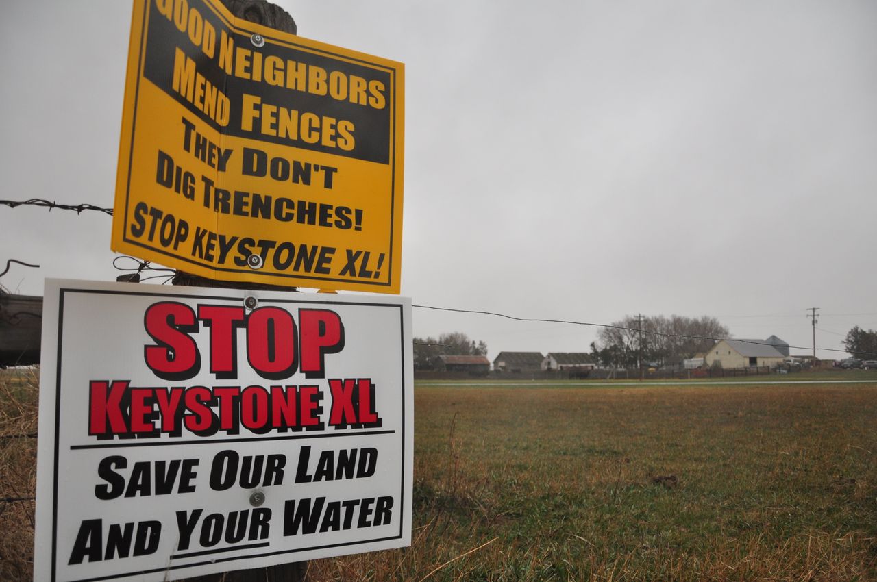 Signs opposed to the Keystone XL pipeline