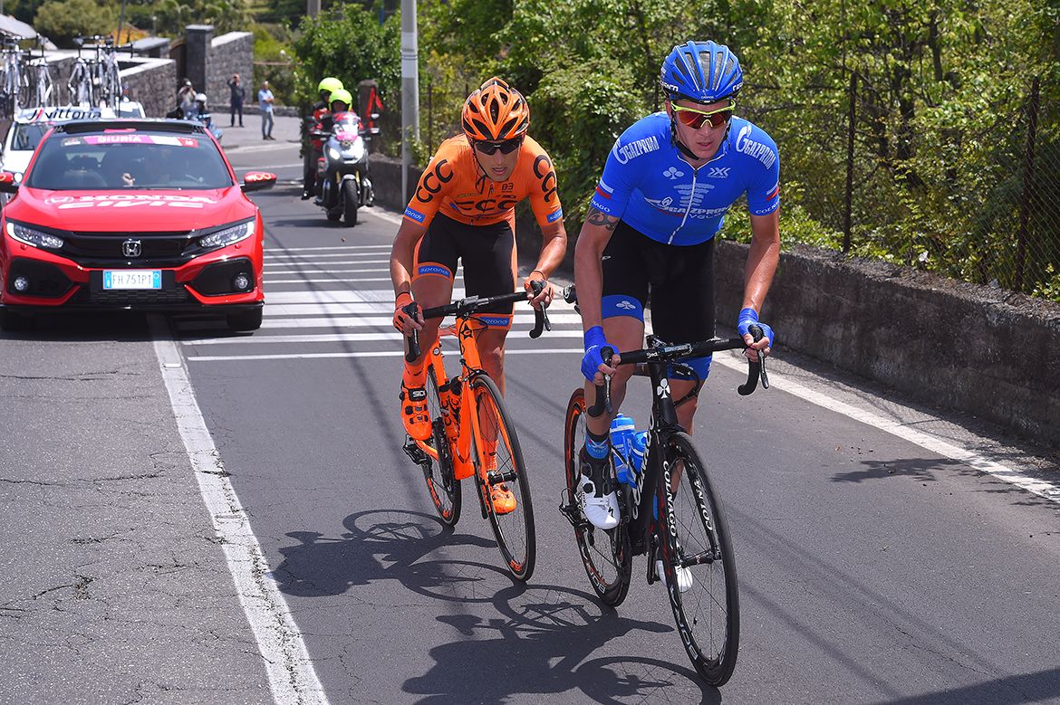 Evgeny Shalunov and Maciej Paterski off the front on stage 5 of the Giro d'Italia