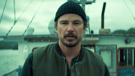 Josh Hartnett as Calvin in "Below" on Netflix