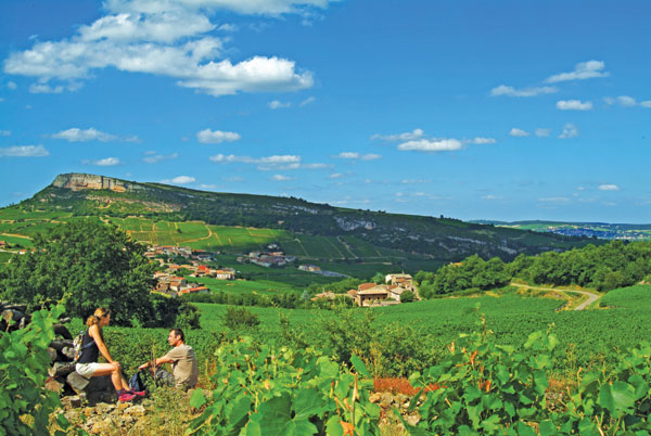 M&amp;acirc;connais travel guide