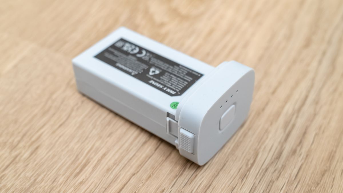 Holy Stone HS900 smart battery