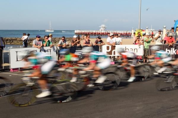 A beautiful summer day near the beach for this race