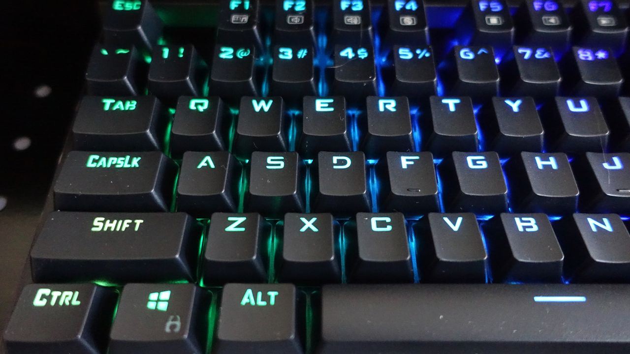 Redragon K580 Vata
