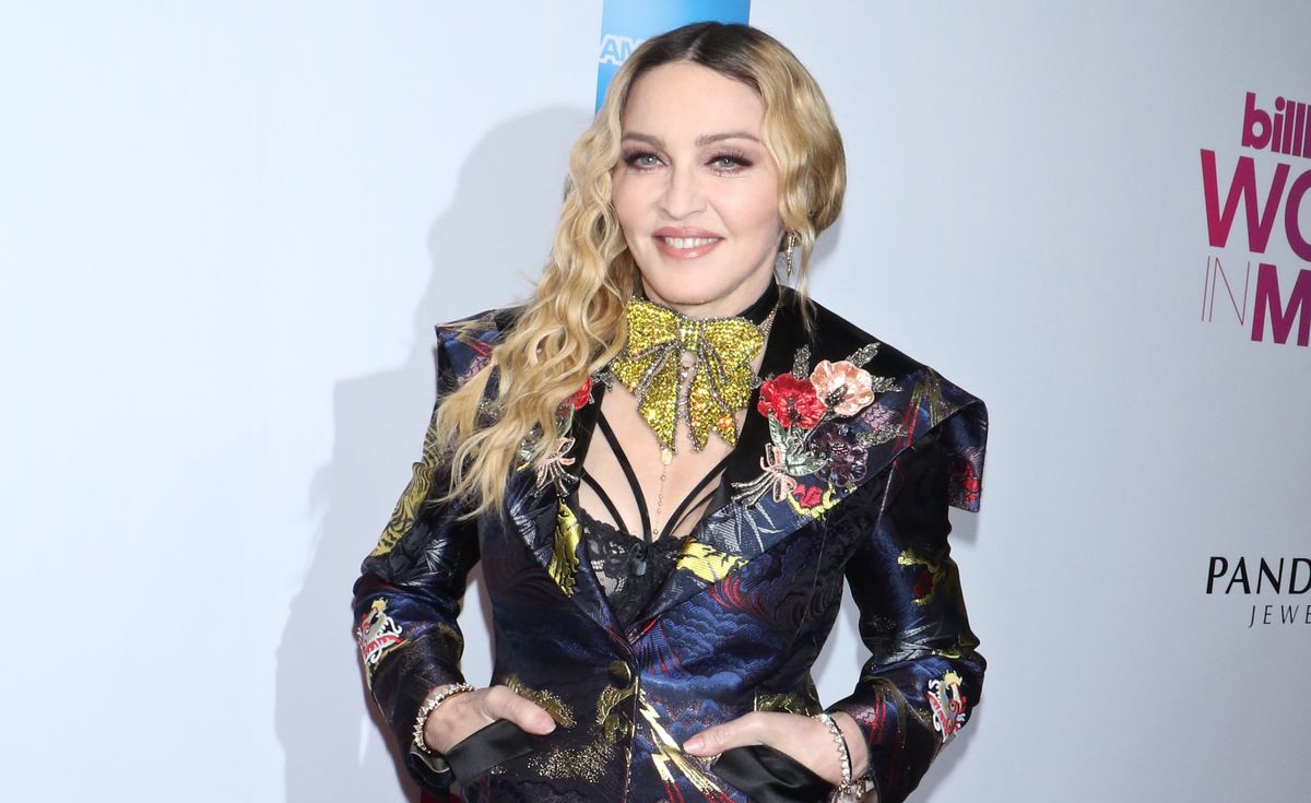 Комплекс мадонны. Мадонна Возраст 2020. Мадонна. Коверы Мадонна. Madonna Louise биография.