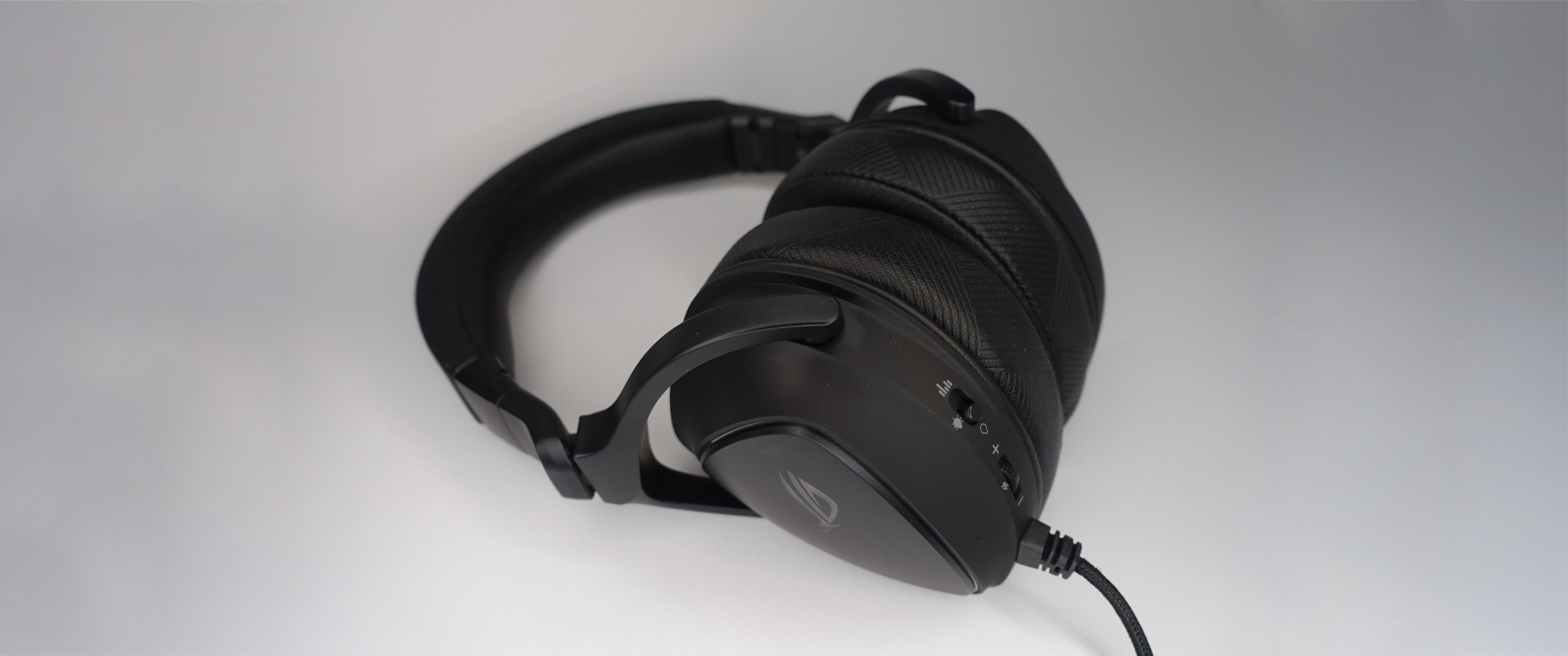 ASUS ROG Delta S Animate Headset Review