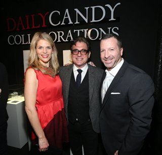 Schmooze Gallery February 4, 2013_1.jpg