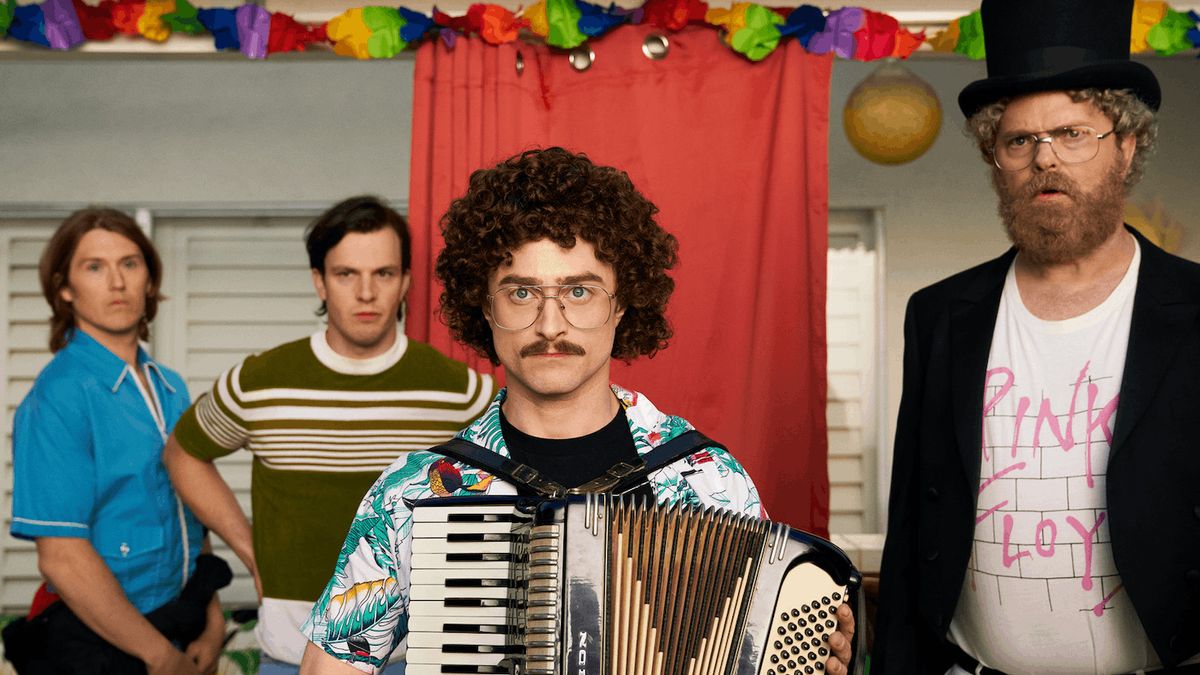 (L to R) Daniel Radcliffe as &quot;Weird Al&quot; Yankovic and Rainn Wilson as Dr. Demento in Weird: The Al Yankovic Story