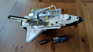 Lego NASA Space Shuttle Discovery with Hubble Telescope display pose