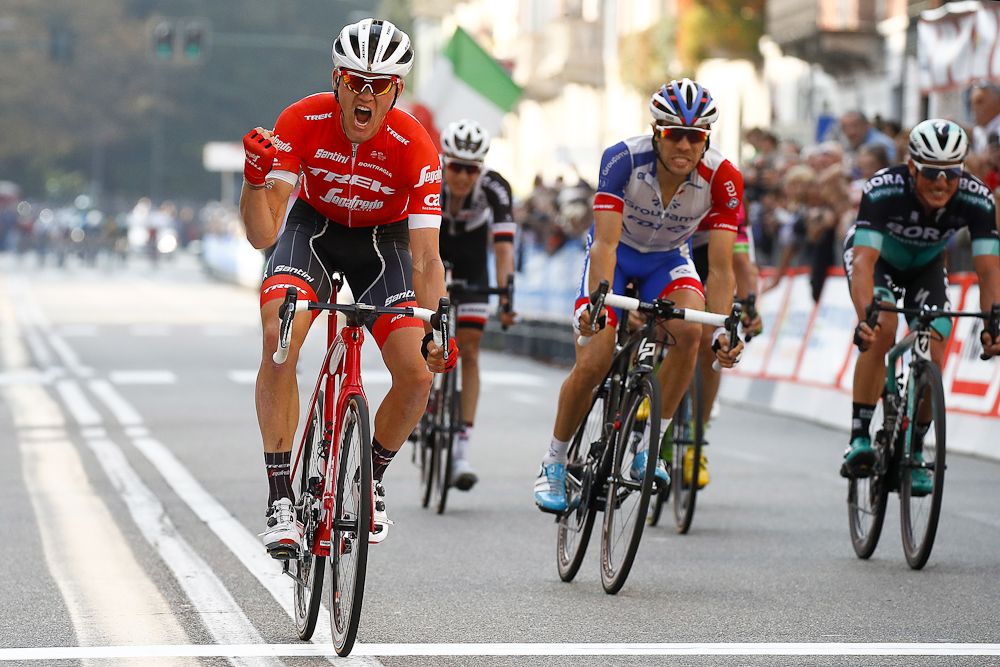 Toms Skujins wins Tre Valli Varesine