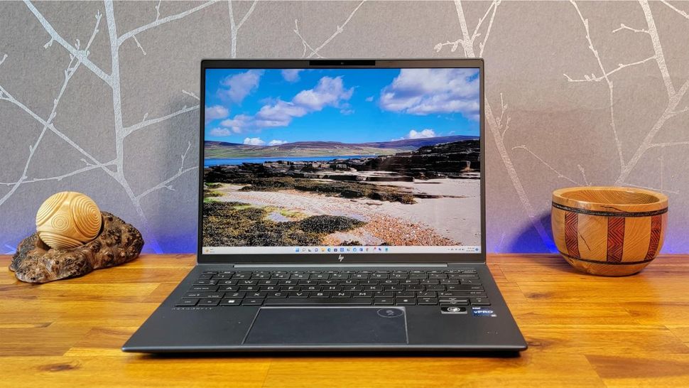 HP Elite Dragonfly G3 Review: Expensive, but Excellent | Tom's Hardware