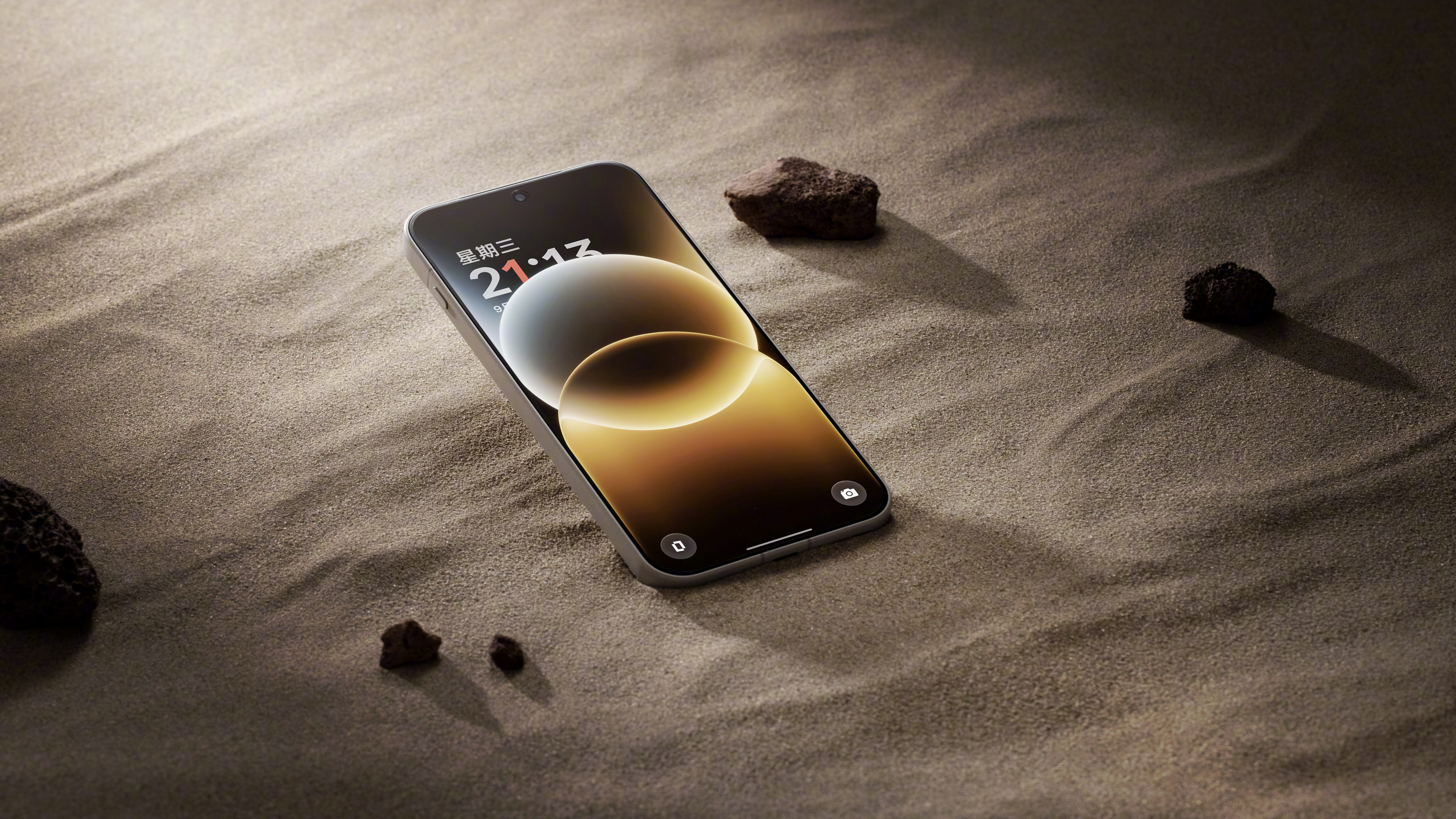 OnePlus 15 Promotional shots