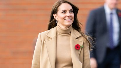 Kate Middleton Meghan Markle outfit