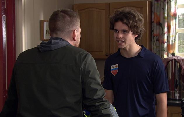 Jacob lashes out at David in Emmerdale