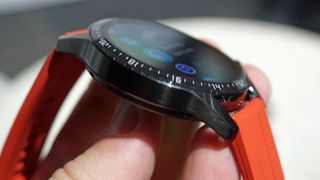Huawei Watch GT 2:n muotoilu vaikuttaa laadukkaalta.