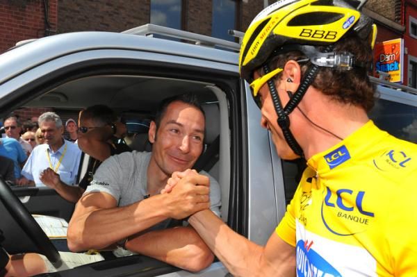 Erk Zabel congratulates Sylvain Chavanel on his yellow jersey.
