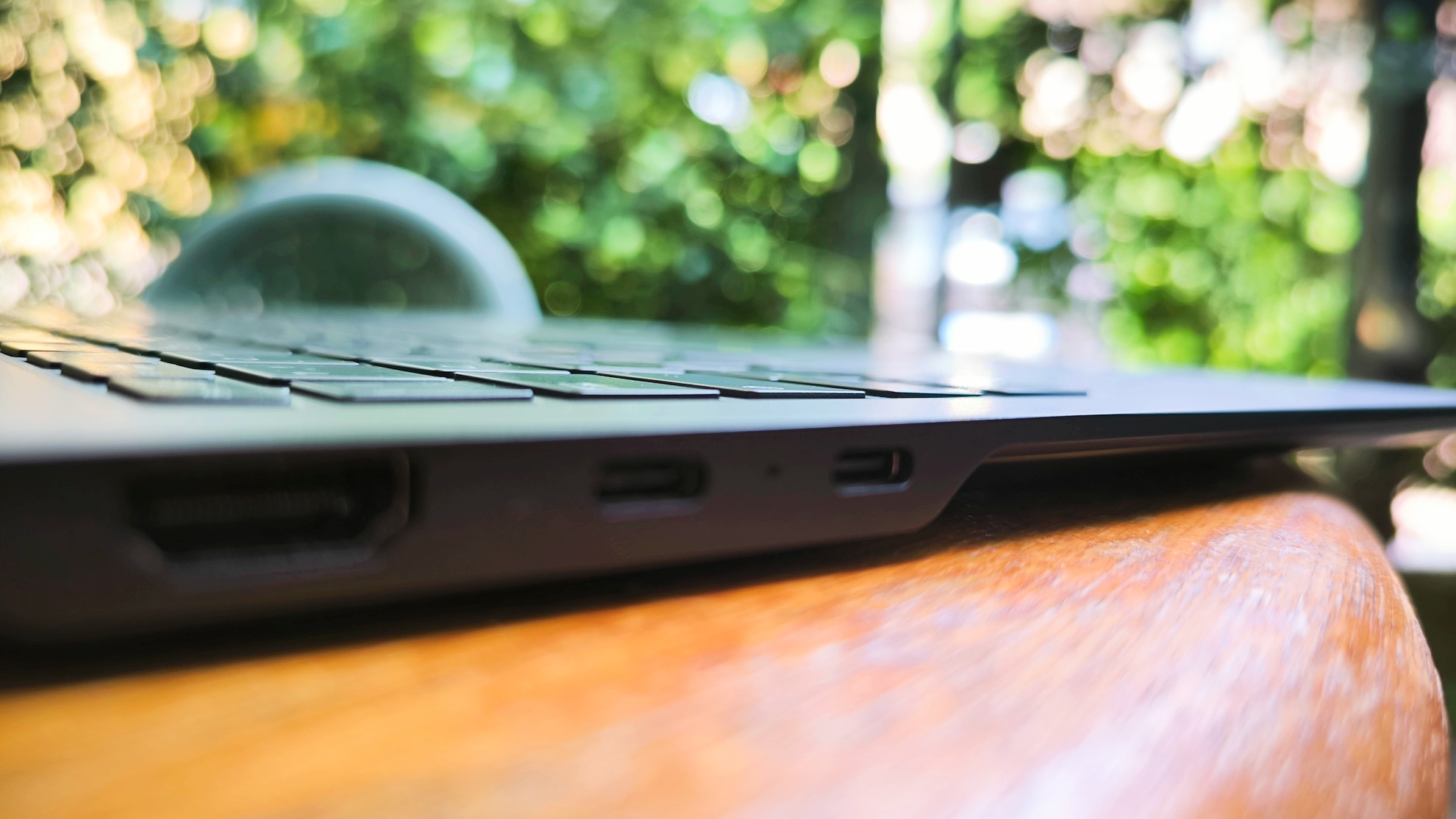 LG Gram Pro 16 OLED