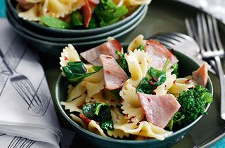 Dinner ideas for two: Bacon and broccoli pasta salad