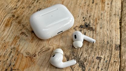 Apple AirPods Pro 2