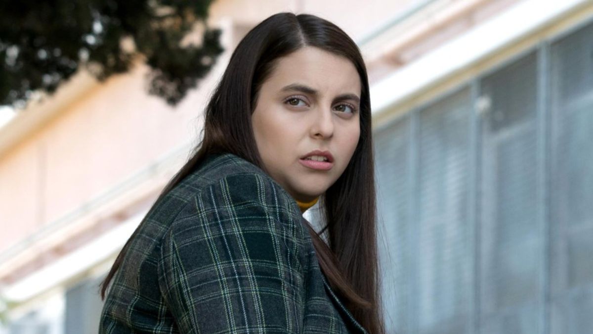 Beanie Feldstein in Booksmart