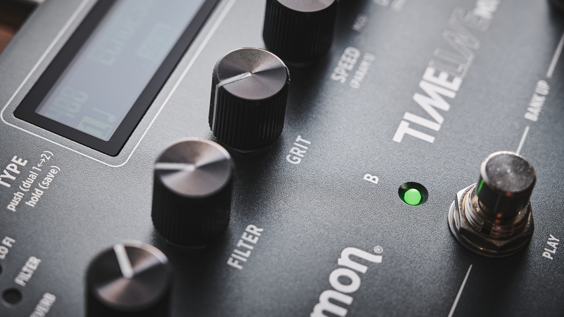 Close up of control knobs on the Strymon TimeLine MX delay pedal