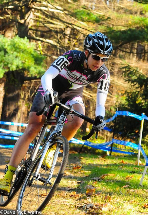 Anna Barensfeld (Pedalpowertraining.com) was a bit off the leader's pace today