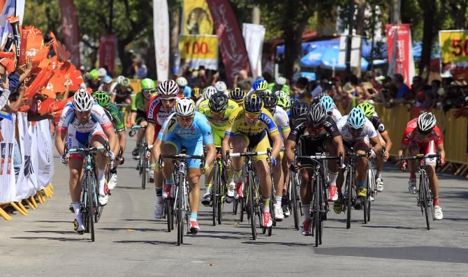 The peloton sprint for the minor places