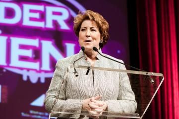 257369-Grace_Killelea_SVP_talent_Comcast_told_the_crowd_Besides_being_good_at_what_you_do_think_about_the_good_that_you_do_There_s_a_0.jpg