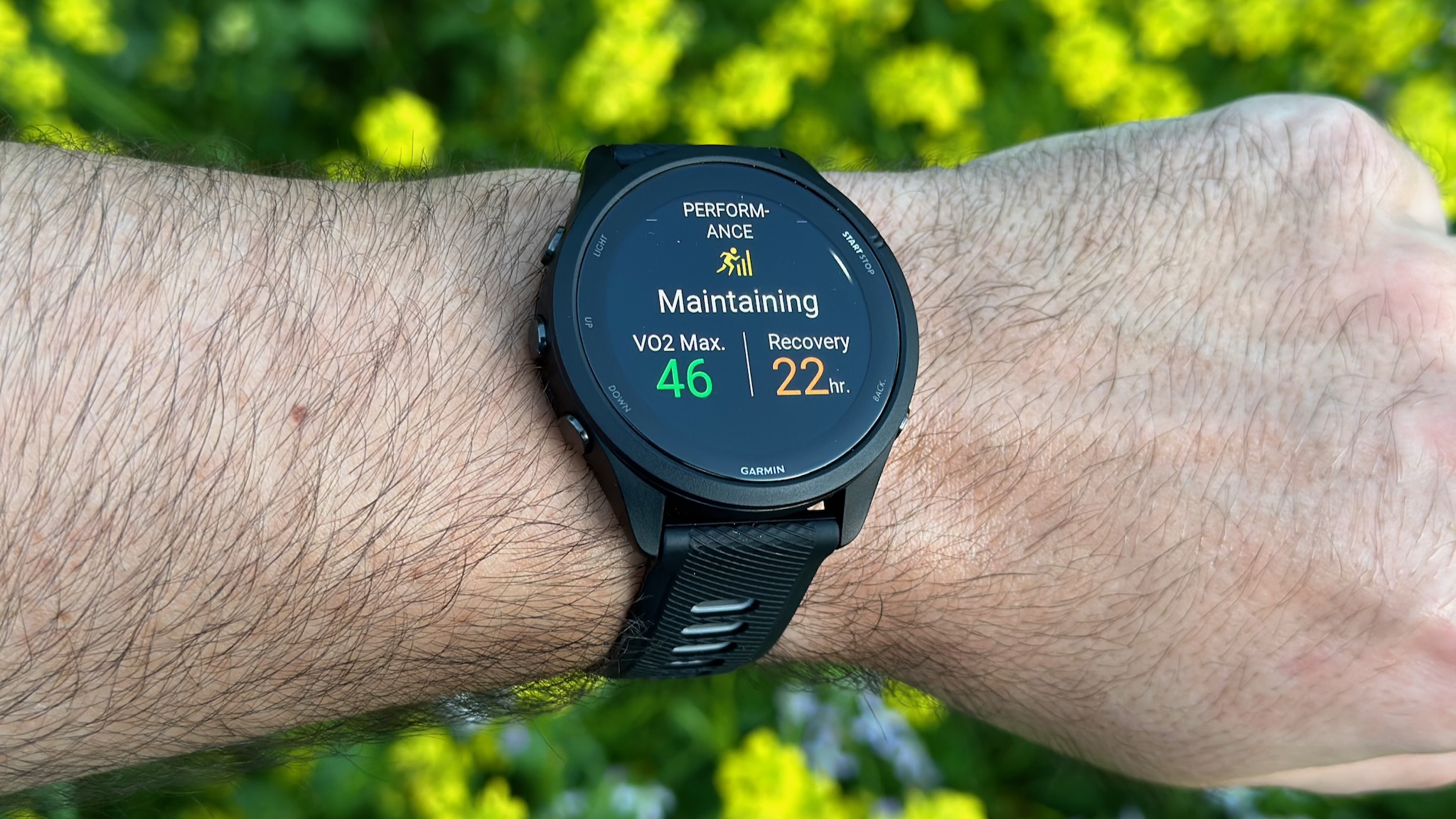 Dados de recuperação pós-corrida e VO2 máximo no Garmin Forerunner 265