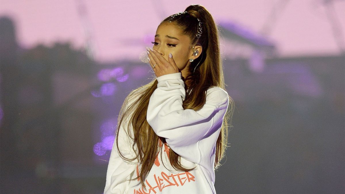 Ariana Grande parle de sa façon de faire face à l'attaque de Manchester