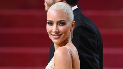 kim kardashian blonde hair met gala 