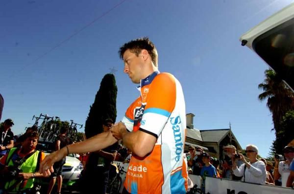 Martin Kohler (BMC) lost his lead in the race