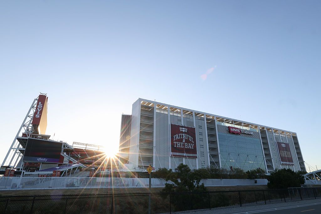 SANTA CLARA, CALIFORNIA - AUGUST 06: A general overall exterior view of Levi&amp;apos;s Stadium, home of the San Francisco 49ers, at sunrise on August 06, 2025 in Santa Clara, California. (Photo by Aaron M. Sprecher/Getty Images)