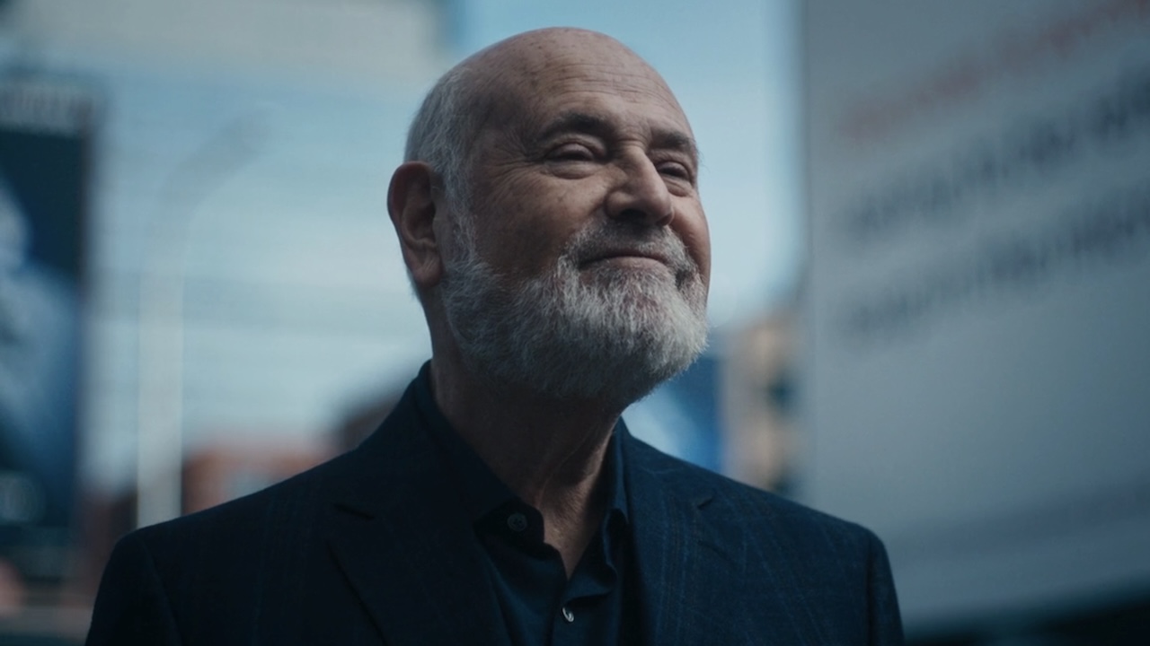 Rob Reiner as Albert Schnur in The Bear