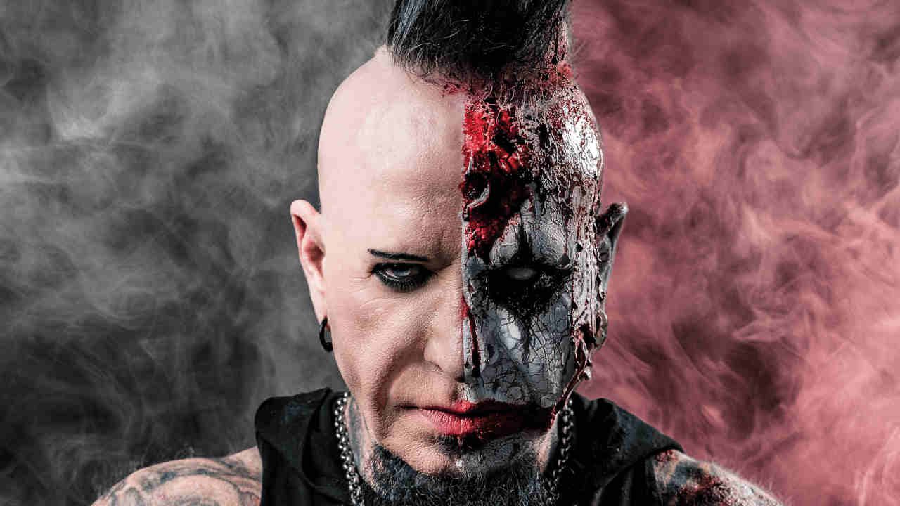 Mudvayne&rsquo;s Chad Gray posing for a photograph in 2026