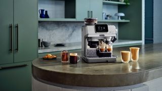 De'Longhi La Specialista Touch on a kitchen countertop