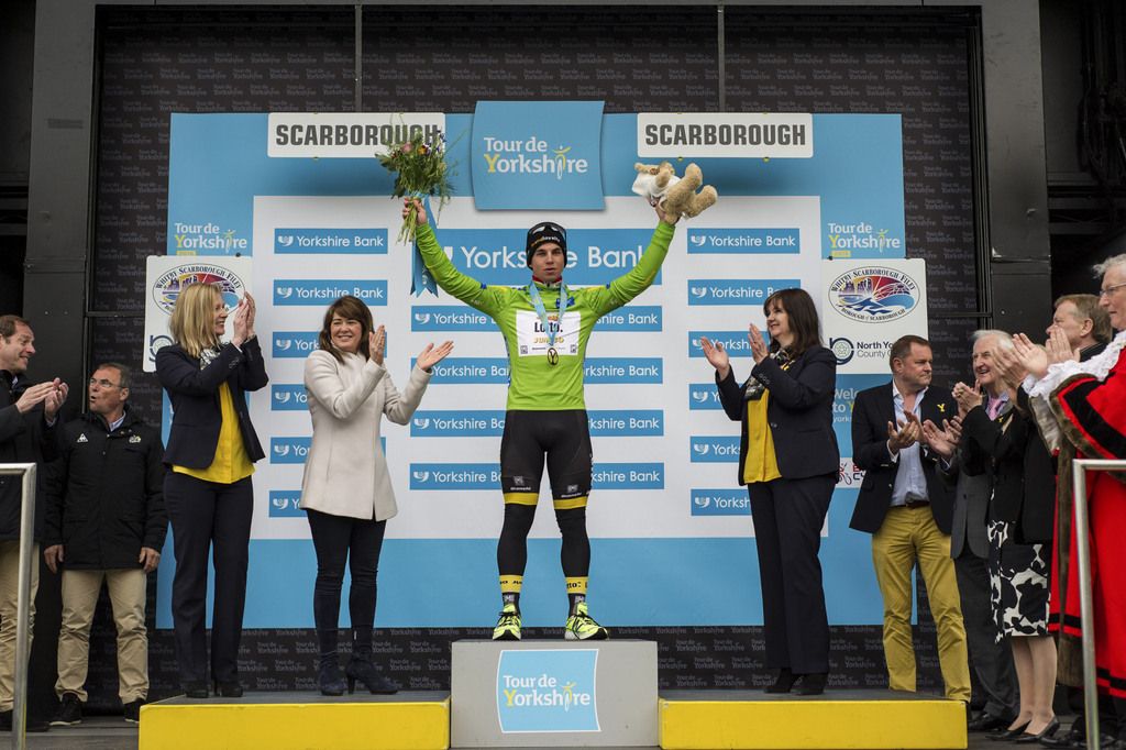 Dylan Groenewegen (LottoNl-Jumbo) in green