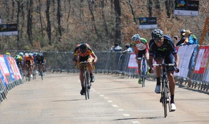 Rub&eacute;n Plaza made his move at 1km to go